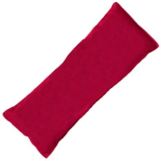 Rotes rechteckiges Kissen Ein einfaches, rechteckiges rotes Kissen mit glatter Oberfläche
