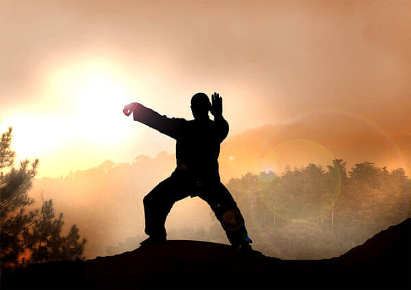 Tai Chi ist auch eine Kampfkunst mit passiver Ausrichtung