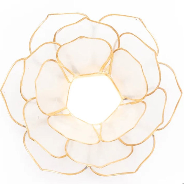 Bild von Teelichthalter Lotus Flower Style Gold