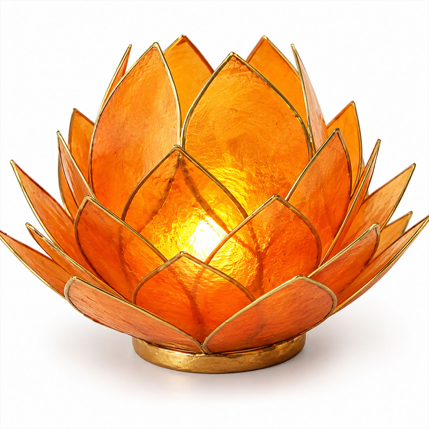 Dekorative Lampe in Form einer Lotusblüte mit orangefarbenen, halbtransparenten Blütenblättern und warm leuchtendem Licht vor hellem Hintergrund.