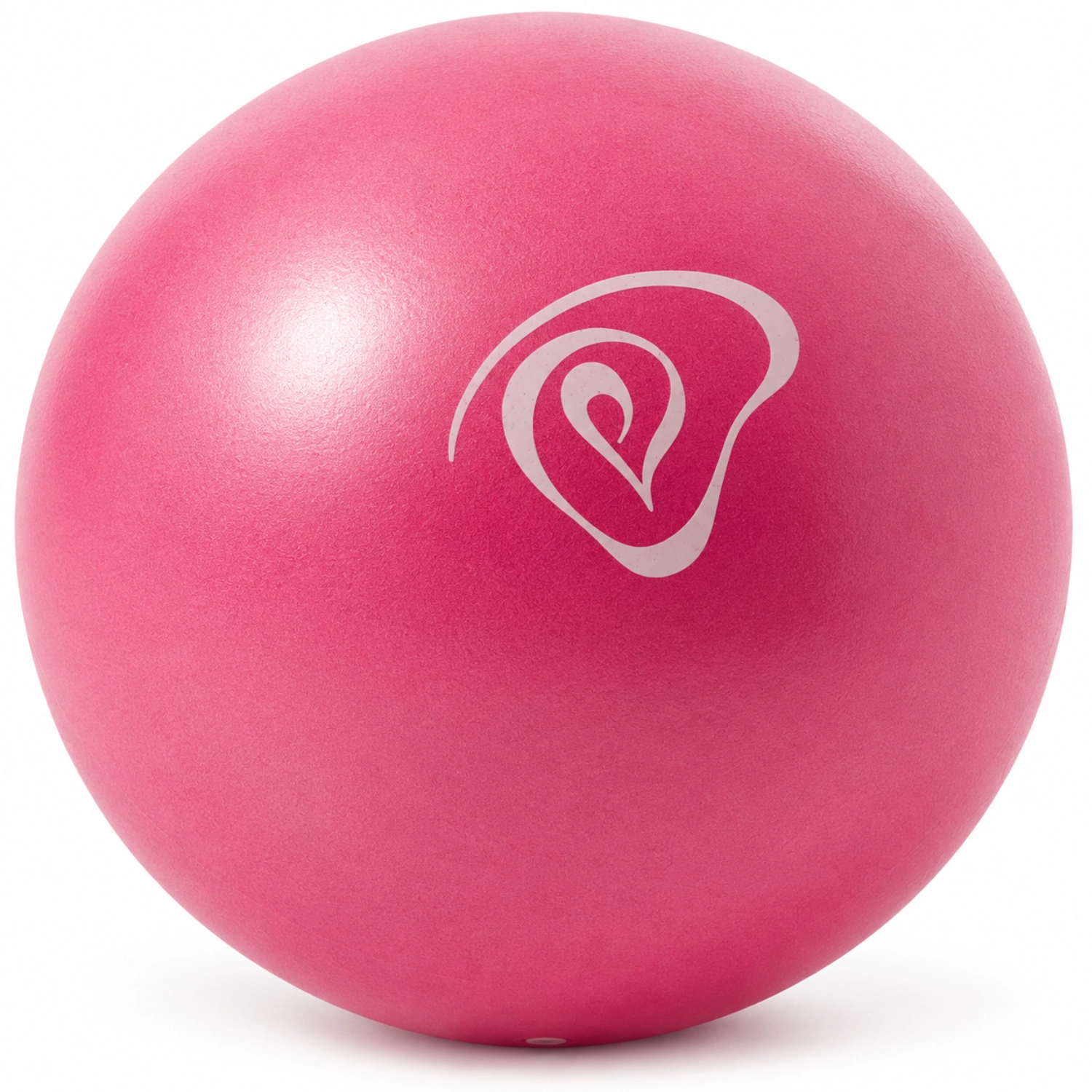 Nahaufnahme eines großen pinken Gymnastikballs mit weißem, spiralförmigem Logo vor weißem Hintergrund.